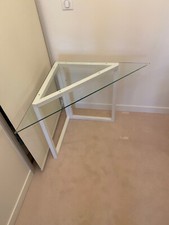 Petit bureau d'angle dessus