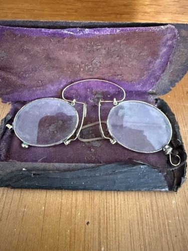 Plaque lunettes anciennes - or,