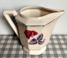 Ancien joli pot à lait en