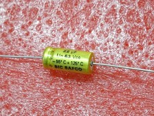 Lot x2: condensateur 22µF