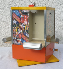 Distributeur cacahuètes - de,