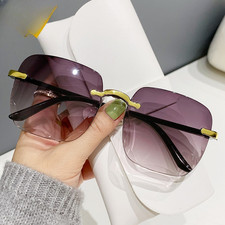 Lunettes de soleil carrées