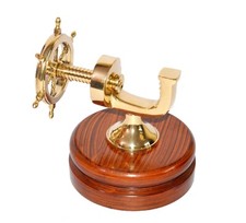 Ancien casse-noisette en