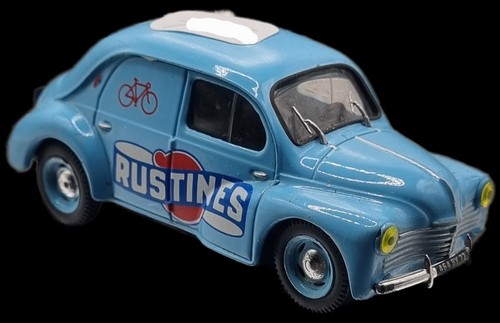 Renault 4cv licor - renault,