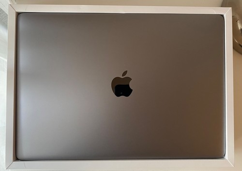 Apple macbook pro 3in - apple,