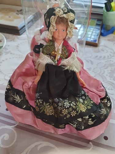 Poupee folklorique ancienne