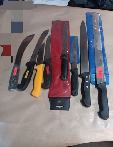 Lot couteaux boucher - couteaux,