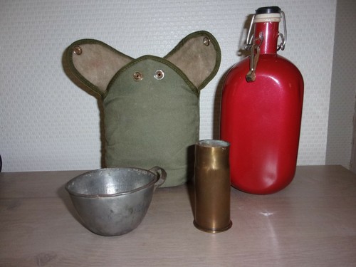 Lot militaria gourde quart - et,