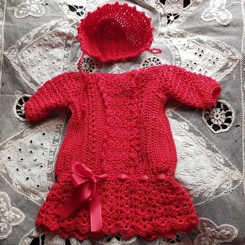 Joli ensemble robe - , chapeau