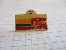 COLOMBIA FLAG FOOTBALL CUP 1990 COCA COLA - VINTAGE PIN PRIVATE COLLECTION us4/4