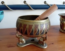 Ancien Bol Chantant Tibétain avec support 3 éléphants