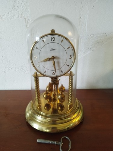 Horloge pendule cloche - ,