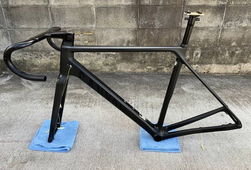 Good condition canyon - condition],
