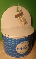 BOITE A SEL A SUSPENDRE EN METAL - DESIGN FRANCE