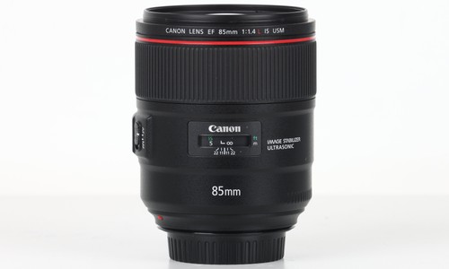 Canon 85mm is - is, usm