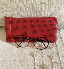 Etui à lunettes en cuir