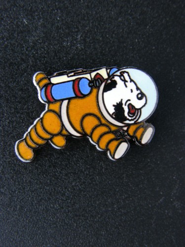 Pin milou tintin signé - pin's,