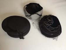 Lot de 3 anciens  chapeaux  Collection Femme début  XXème Mode Vers 1930