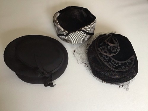 Lot anciens chapeaux - anciens,