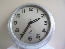 Pendule murale "Jaz 8 jours"  pour déco loft, usine - années 50
