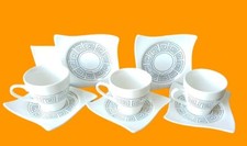 12 tasses Et Soucoupes
