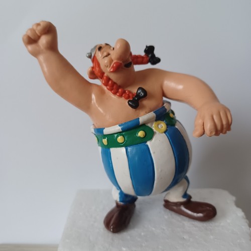 Rare grosse figurine bully - rare, !