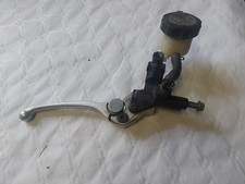 MAITRE CYLINDRE DE FREIN AVANT