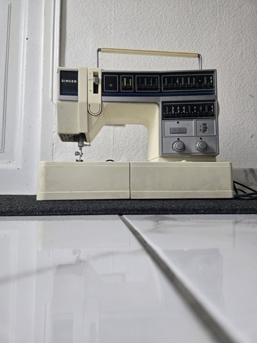 Machine coudre singer - machine,