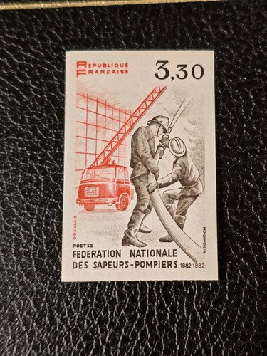 Timbre france 2233 pompiers - 2233**,
