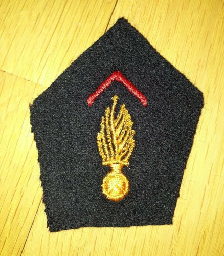 Patch modèle brodé - , militaire