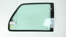 Vitre arriere droit PEUGEOT