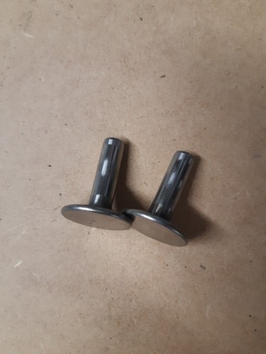 Poussoirs soupapes de - soupapes,