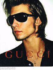 PUBLICITE ADVERTISING 065  2001  GUCCI   lunettes solaires homme