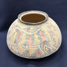 Beau grand bol ancien en terre cuite peint à la main de la civilisation de la...