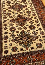 tapis 100% laine fait main 176 x 106 cm excellent état 