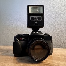 Vivitar V2000 35mm Film Camera