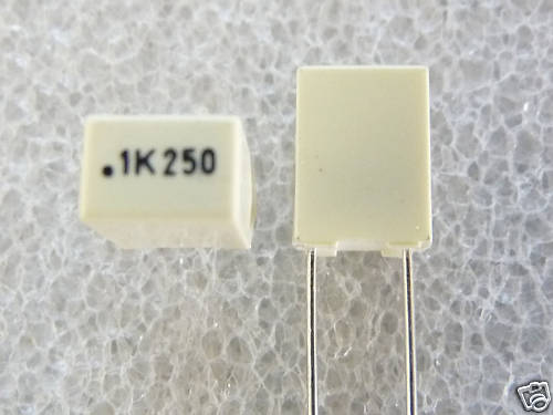 Condensateurs mkt 1uf - 10,