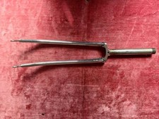 Fourche 178mm en acier pour cadre de velo 25,4×100 700/650 D8