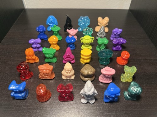 Vintage gogos crazy bones lot - bones,