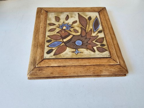 Dessous plats carreau dans - dessous,