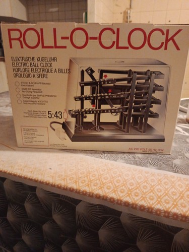 Horloge bille - horloge, À