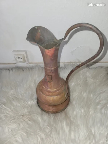 Ancien vase décoratif - , en