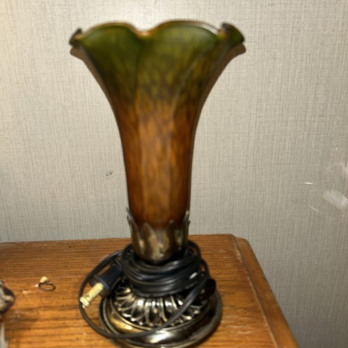 Tiffany style tulip - 8.5”,