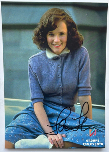 Lea thompson autograph - thompson,