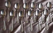 12 cuillères à soupe /