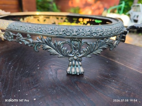Jardiniere ovale bronze - en,