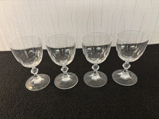 5 verres à vin blanc modèle