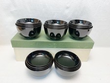 Ensemble de cinq bols japonais