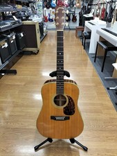 Guitare acoustique JUMBO J-30