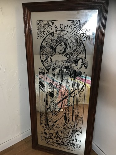 Möet chandon miroir le - &,